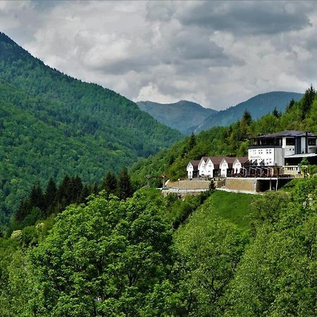 Hotel Panorama Rugove ペーチ エクステリア 写真